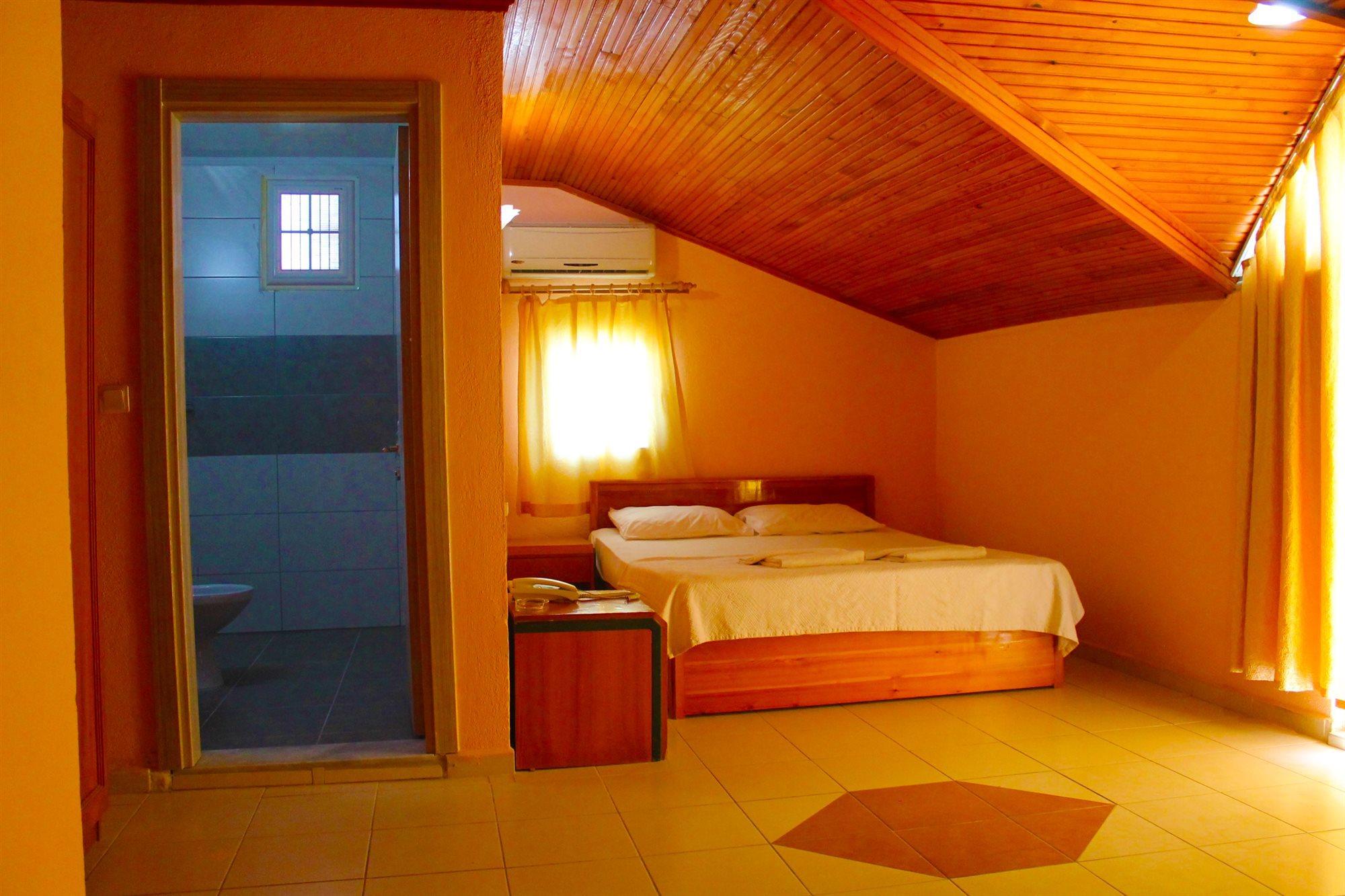 Carmina Hotel โอลลุนเดนิซ ภายนอก รูปภาพ