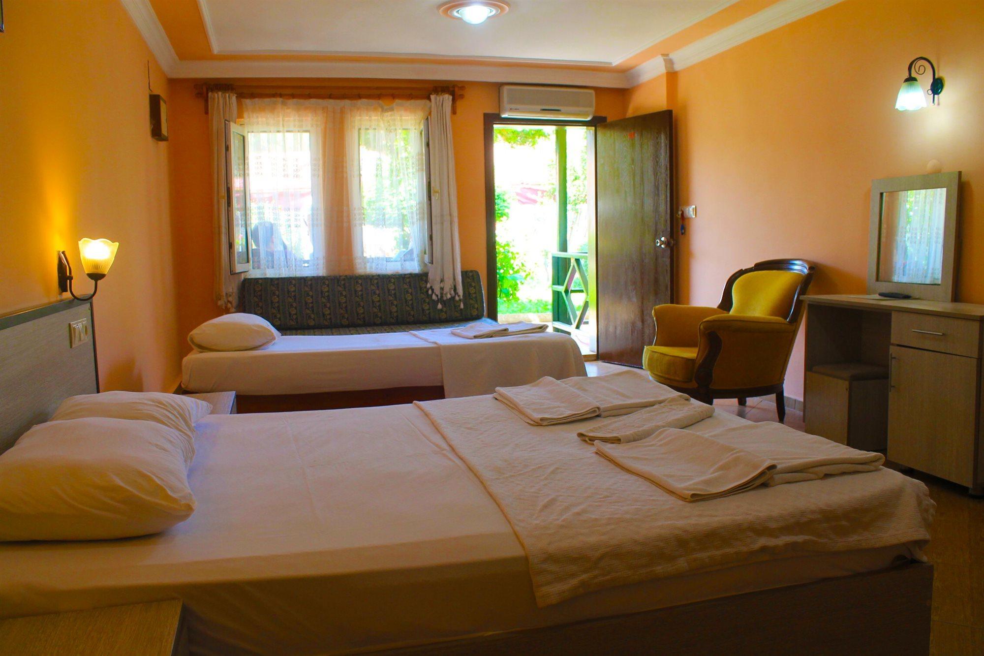 Carmina Hotel โอลลุนเดนิซ ภายนอก รูปภาพ