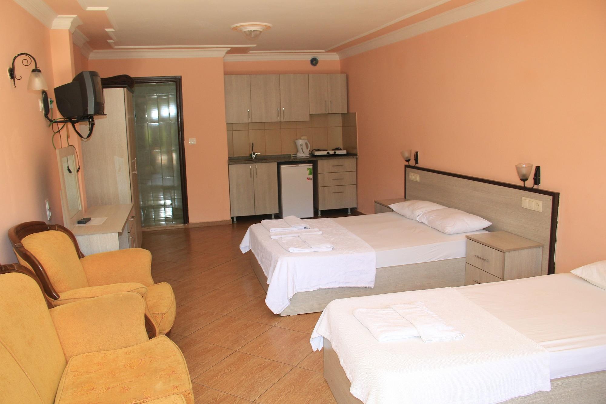 Carmina Hotel โอลลุนเดนิซ ภายนอก รูปภาพ