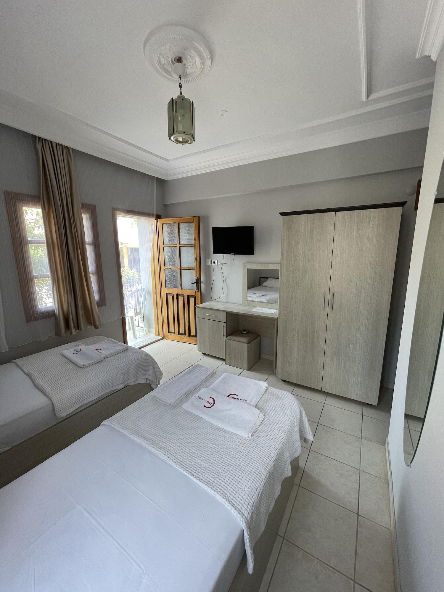 Carmina Hotel โอลลุนเดนิซ ภายนอก รูปภาพ