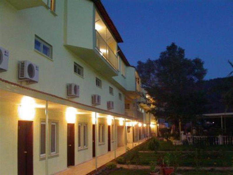 Carmina Hotel โอลลุนเดนิซ ภายนอก รูปภาพ